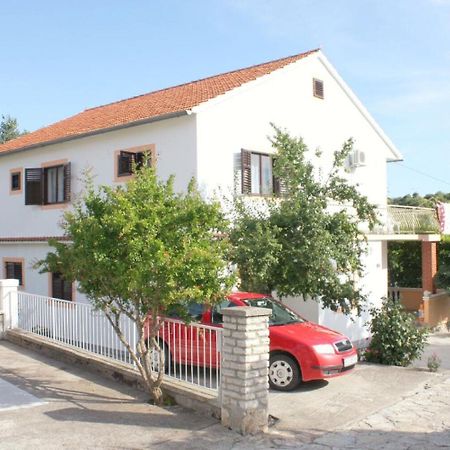 Apartments Slavica - Free Parking Jezera Exteriör bild