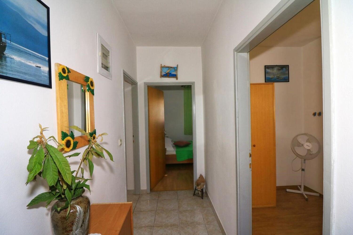 Apartments Slavica - Free Parking Jezera Exteriör bild